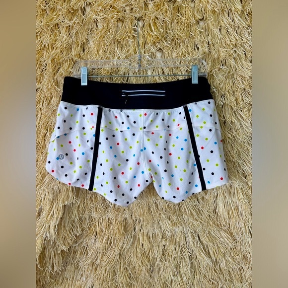 lululemon athletica Pants - Lululemon🦄RARE🦄Speed Short, 2012‎ Sea Wheeze- Wheezy Dot Multi/ Black🦄Size 6